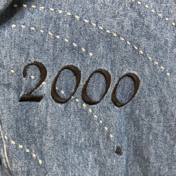 Karen Scott Millenium 2000 Embroidered Denim Button Down Womens Large - Picture 3 of 6